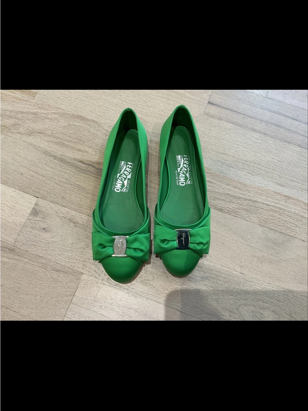 Salvatore Ferragamo Green Bow Ballet Flats with Metal Logo satin